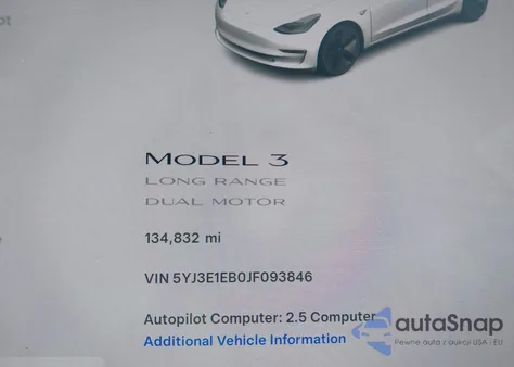 2018 Tesla Model 3 Long Range/Performance z USA, uszkodzony, nr VIN 5YJ3E1EB0JF093846